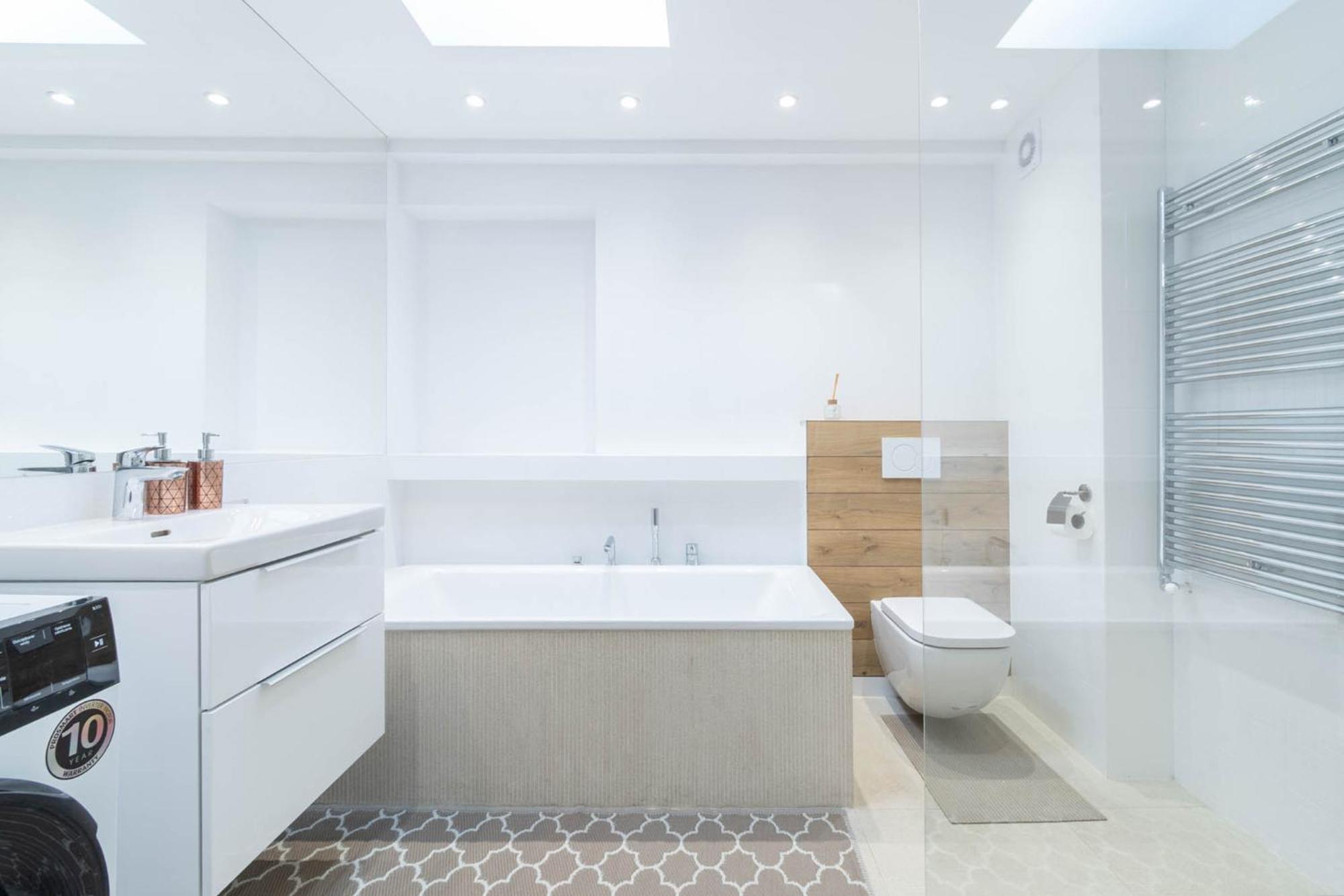 Azarentier4 * Poznan